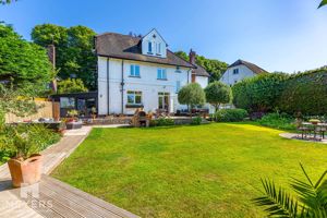 Photo 1- click for photo gallery